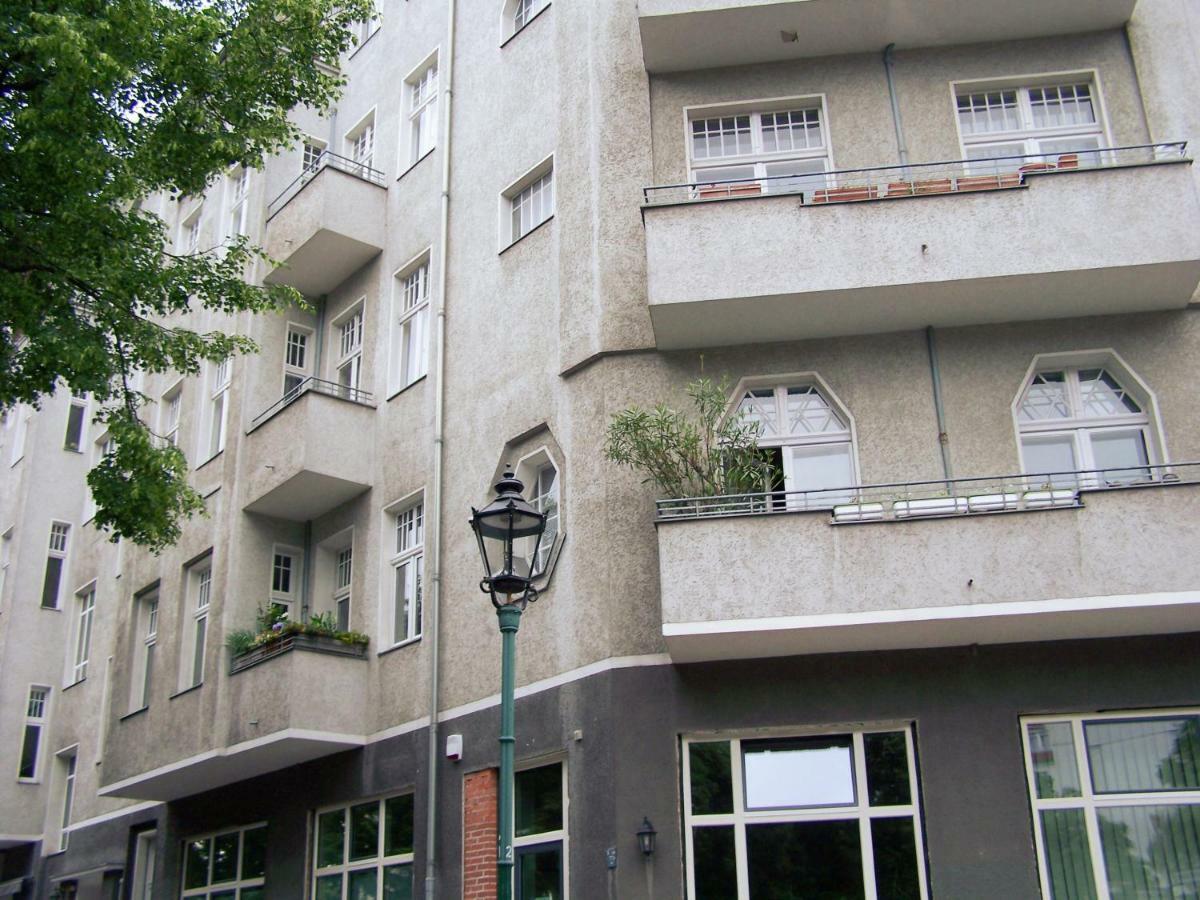 Elegante Altbauwohnung Berlin Kültér fotó